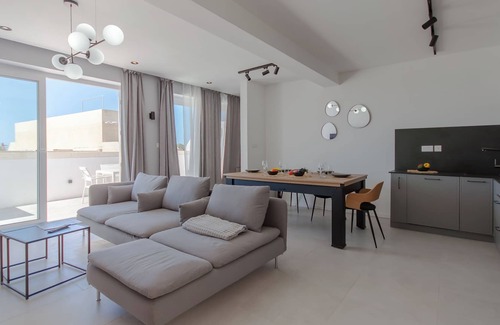 Ggantija Apartment | Seaview And Wellness Penthouse In Gozo, Xagħra Gozo, Malta