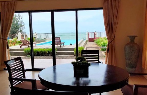 Tahunan Apartment | Seaview Beach Resort