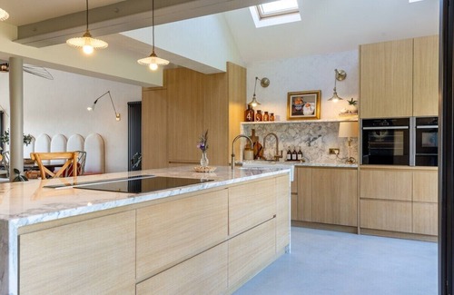 Southgate House | Seaview House (Free Hot Tub)