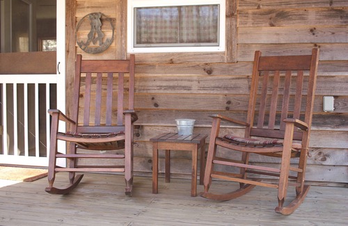 Flat Rock House | Secluded cabin perfect getaway for couples or ideal for small families!