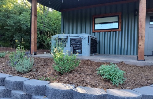 Chickasha Cottage | Secluded Container home In the country. Hot tub. Fire pit. Retreat