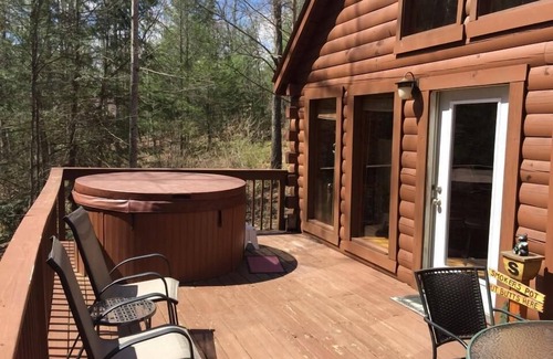 Rogers Cabin | Secluded, Cozy Cabin with Hot Tub in a heavily forested setting. Great Location.