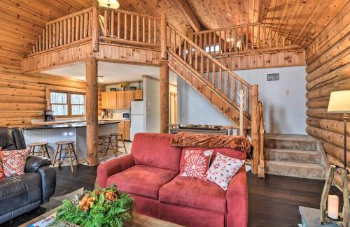 Michaywe House | Secluded Gaylord Cabin with Deck, Fire Pit and Grill!