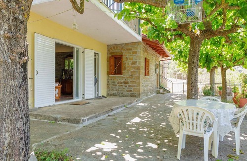 Kalavrouza House | Secluded Holiday Home in Kalavrouza with Mountain Views,BBQ