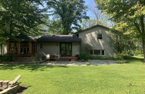 Little Suamico House | Secluded house on 7 wooded acres just 10 minutes north of Green Bay!