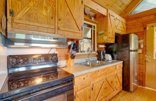 Warne House | Secluded Mountain Cabin with Decks and Gazebo!