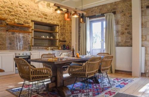 Dimitsana Villa | Secluded Mountain Refuge - Theonimfi Paradise Gem