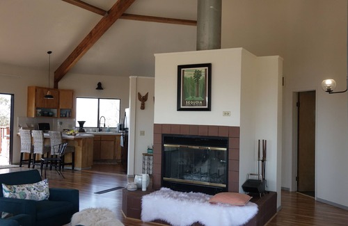 Squaw Valley House | Secluded mountain getaway with amazing views - pet friendly