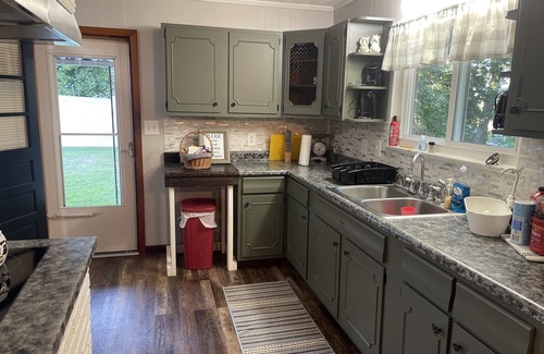 Westwood House | Secluded ranch home