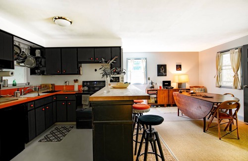 Andes Cottage | Secluded Romantic Cottage