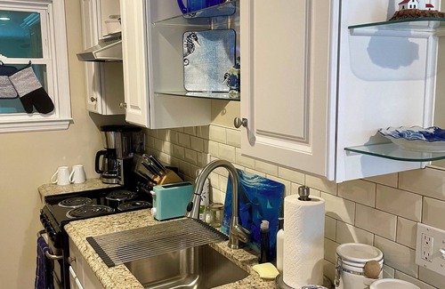 Harlem Apartment | Secluded, Scenic One Bedroom Suite Masters Rental