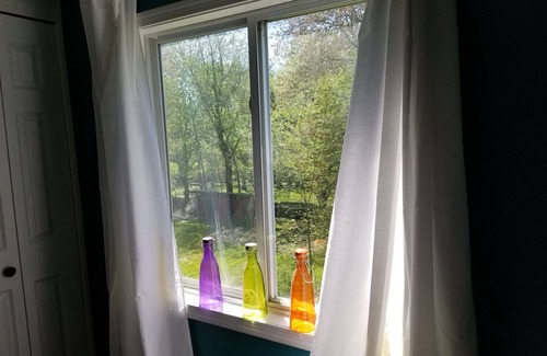 Langhorne Apartment | Secluded, yet close to major routes in Langhorne, Bucks County.