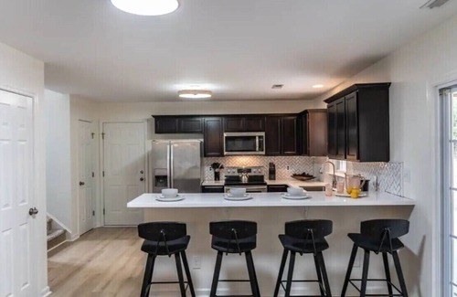 West End House | Seclusion meets Sophistication: West End Farmhouse