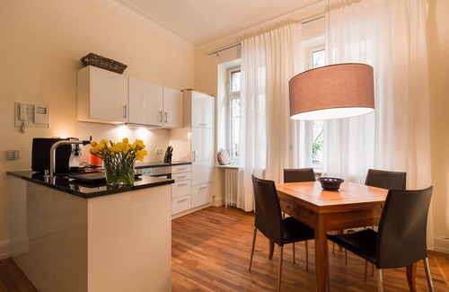 Neuenheim Apartment | Second home Heidelberg | Holiday apartment for short or long term