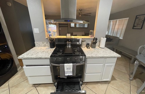 North Las Vegas House | SECURE FAMILY HOME/VACATION/WORK SPACE ECT.