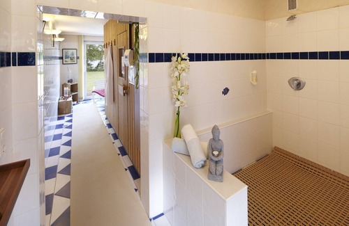 Moelln Hotel | Seehotel Schwanenhof