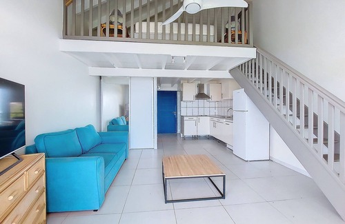 Oyster Pond Apartment | Seemingly unobstructed sea and marina view