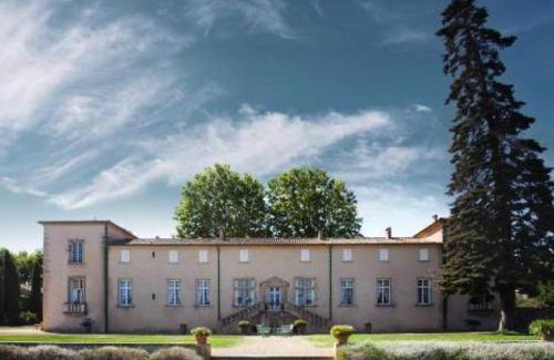 Alignan-du-Vent Bed & Breakfast | Seigneurie de Peyrat