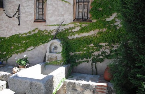 Otero de Herreros Cottage | Self catering La Chatarrería de Ferreros for 16 people