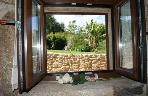 Cerdedo Cottage | Self catering A Eira da Laxe for 8 people