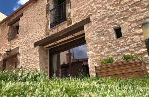 Pradena Cottage | Self catering El Escondite De Castroserna for 10 people