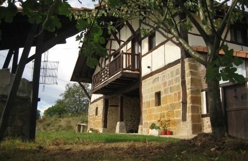 Muxika Cottage | Self catering Pagaigoikoa for 8 people