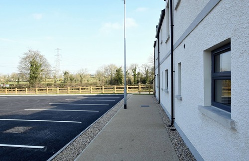Hillsborough Apartment | Self Catering Three Bedroom Apartment - Homestead Hillsborough