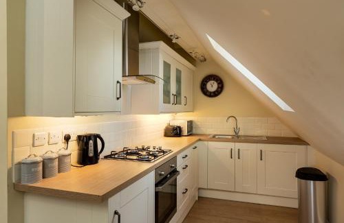 Frodsham Apartment | Self contained accommodation near Delamere forest
