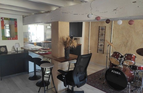 Montrem Apartment | Self-contained studio in a natural setting dedicated to well-being