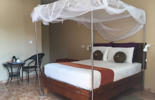 Gumare House | Semo Hotel