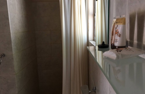 Gumare House | Semo Hotel