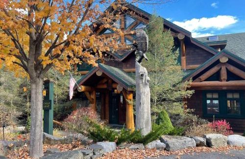 Cooperstown - Otsego Lake House | Seneca Lodge