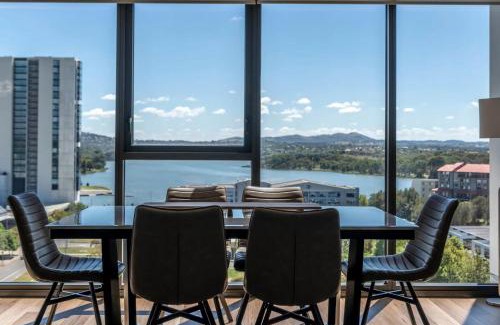 Belconnen Apartment | Sensational City Apartment with Lake Views