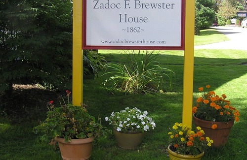 Rockland Apartment | Sensational Elegant Apt. in Historic 1862 Sea Captain's Home. Pets ok!