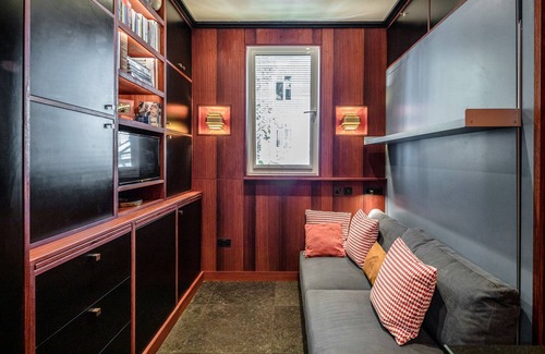 Warwick Apartment | Sensational Studio Apartment in Pimlico