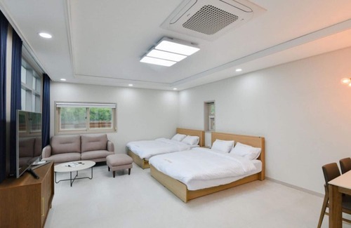 Seongju House | Seongju Art Village Pension