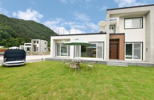 Seongju House | Seongju Art Village Pension