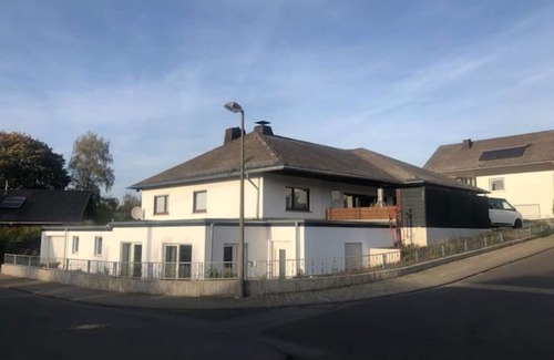 Vielbach Apartment | Separate Barrierefreie Einliegerwohnung