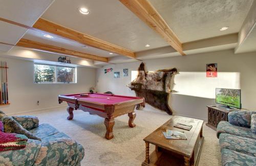 Lower Kingsbury House | Sequoia Chalet home