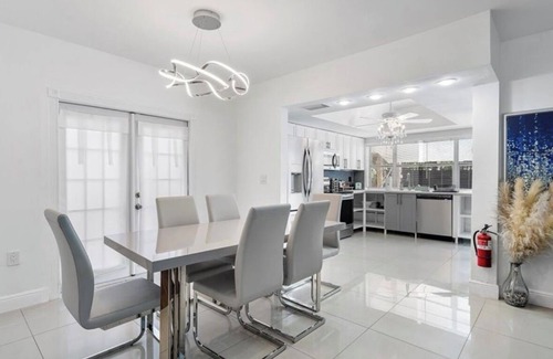 Coral Ridge Isles House | Serene 4-BR Home in Fort Lauderdale w/Heated Pool
