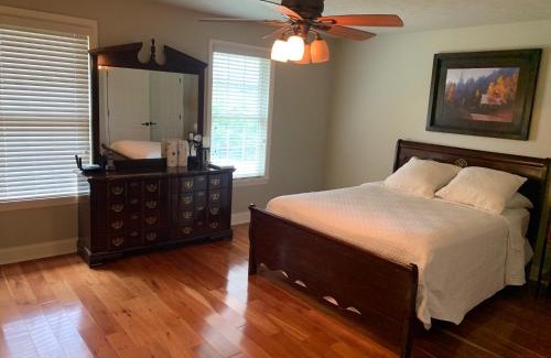 Burgettstown House | Serene 6BR country home on 325 acres ATV for rent