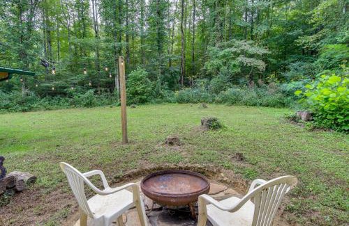 Briceville House | Serene Briceville Vacation Rental Cabin with Grill!