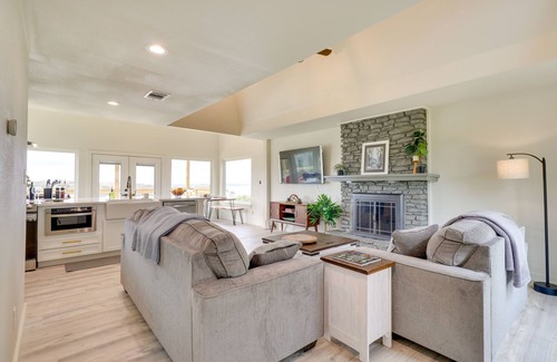 Burnet House | Serene Burnet Getaway w/Buchanan Lake Views!