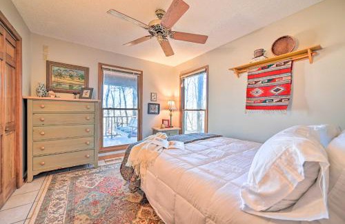 Fayetteville House | Serene Cabin with Riverfront Views and Access!