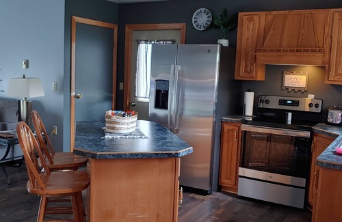 Clarks Mills House | serene country vacation rental