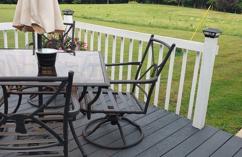 Clarks Mills House | serene country vacation rental