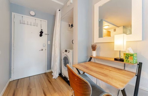 First Hill Condo | Serene downtown Seattle condo - Walk to Convention Center, Pike Place, top sites
