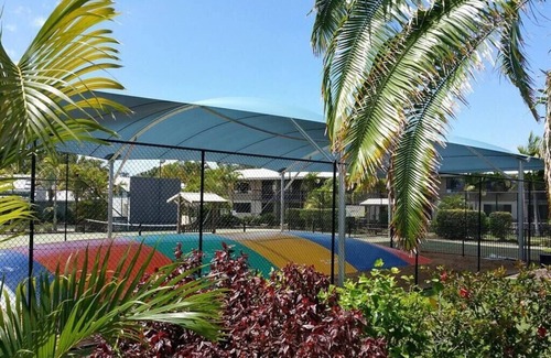 Tewantin Apartment | Serene Escape with Resort Amenities