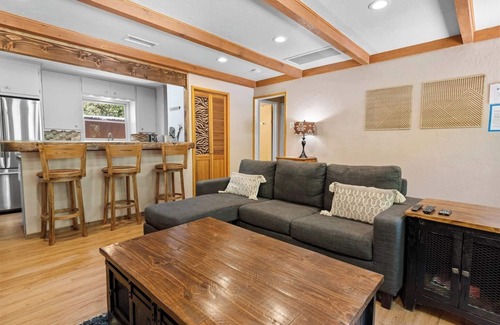 Upper Moonridge House | Serene Scene Spa Dogs allowed