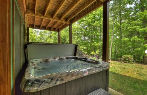 Epworth Ski Chalet | Serenity Acres- Cuddleup